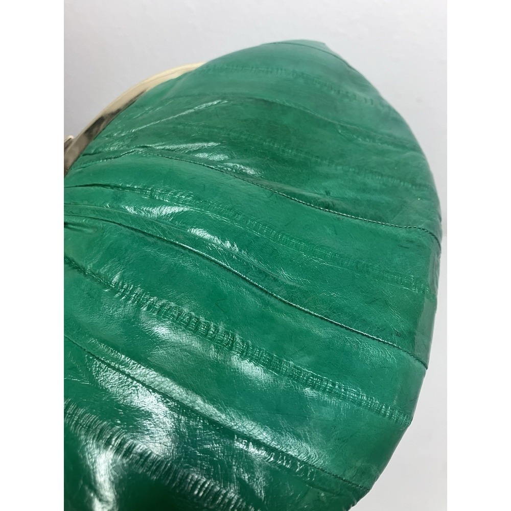 Vintage Rare Green Eel Skin Double Kiss Lock Coin Purse Korea Pleated Gold Frame - Picture 2 of 10